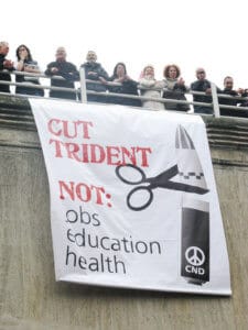 Cut Trident banner drop